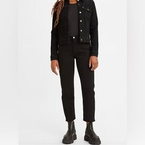 Levi’s Premium Women’s Sz 24 Wedgie Straight Fit Jeans In‎ Black Sprout
